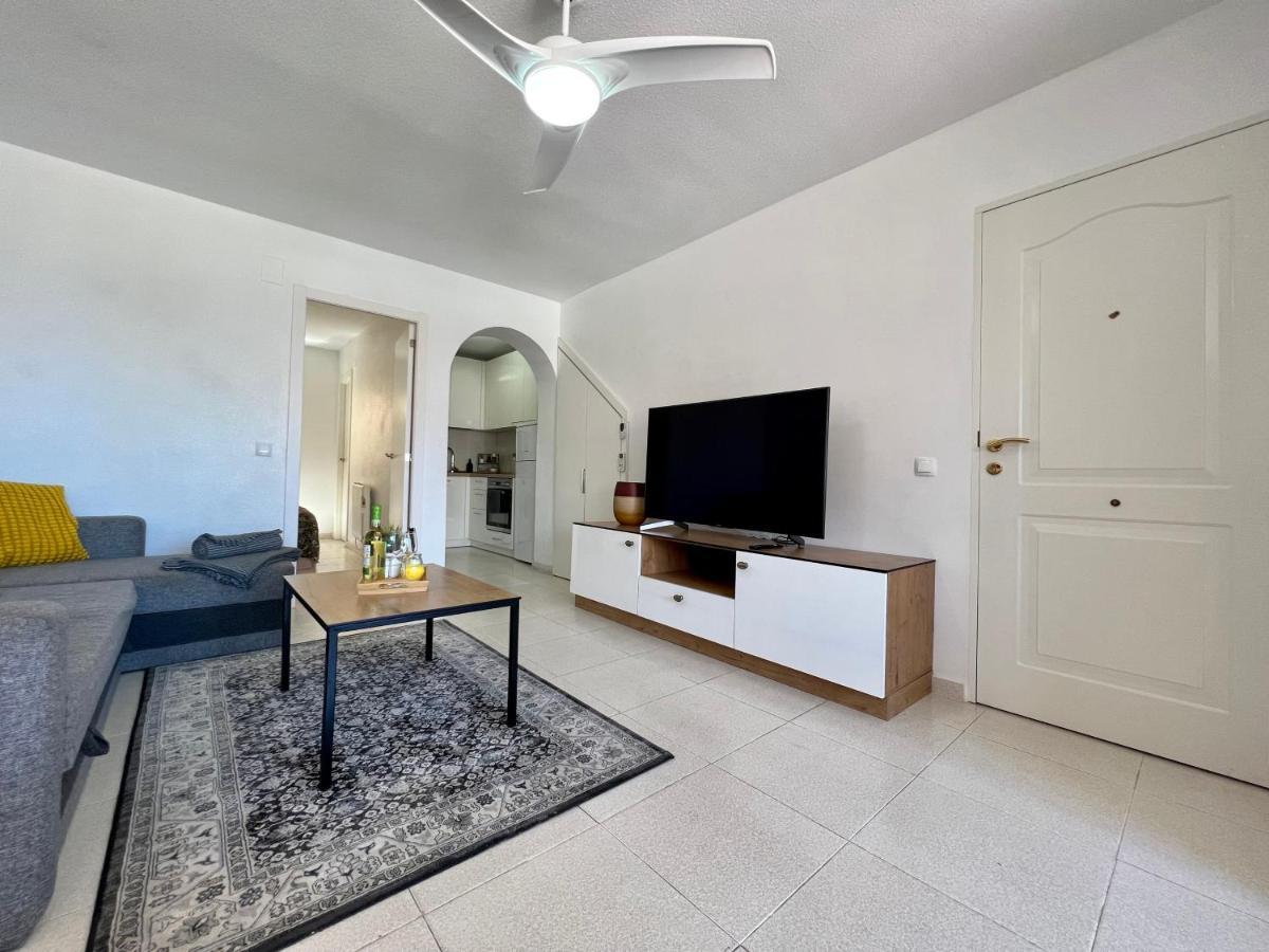Apartment In La Mata Gabriele Torrevieja Buitenkant foto